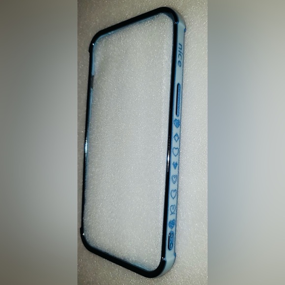 iPhone 13 Silicone Case | Sierra Blue | NIP - Picture 6 of 8